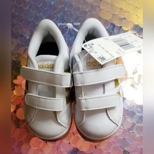 Baby (Unisex) Adidas